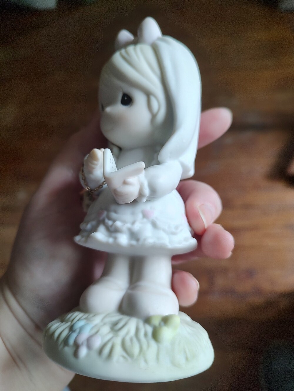 First Communion Figurine - Picture 3 of 5